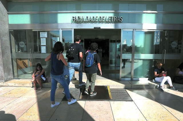Ensino superior: Mais de 49 mil novos estudantes colocados, 33% ficam de fora