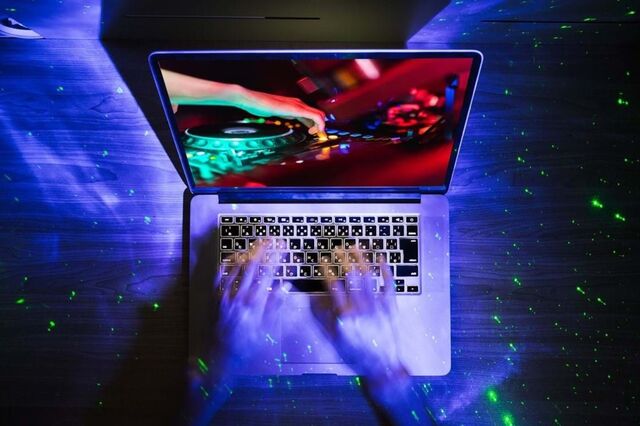Governo alega interesse público para travar discotecas