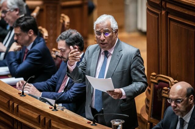 Costa: desconfinamento em maio e junho e medidas levantadas de 15 em 15 dias