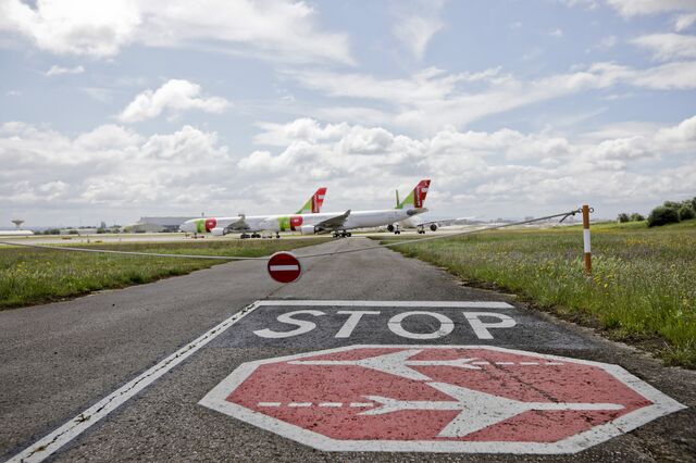 Paragrafino Pescada discorre sobre dilemas um zarolho e um aeroporto