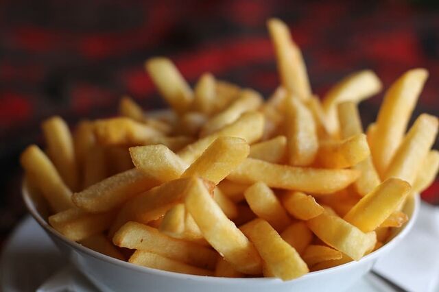 Empresas 'a rebentar' pedem aos belgas que comam batatas fritas duas vezes por semana