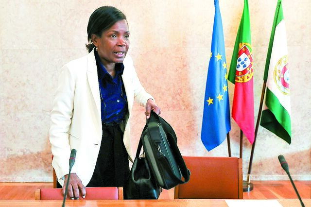 Escrituras de imóveis vão ser feitas à distância