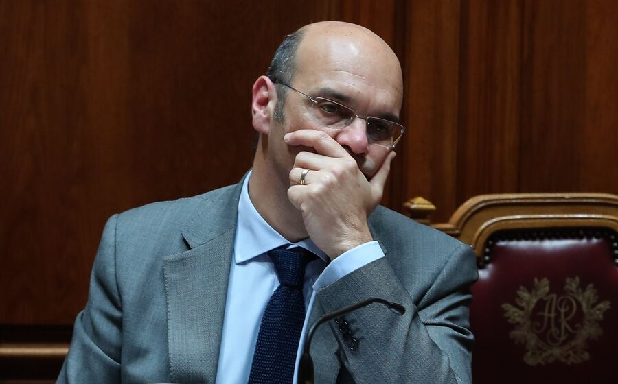 Siza Vieira medidas reabertura economia