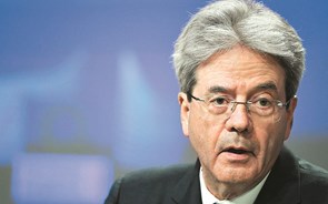 Comissário europeu diz que Centeno fez 'excelente trabalho pela Europa' no Eurogrupo