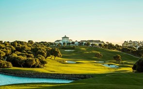 Jatos privados e testes. O que os golfistas fazem para jogar em segurança