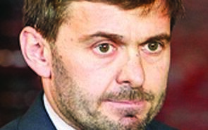 NÃO USAR EM TAMANHOS GRANDES João Wengorovius Meneses, BCSD