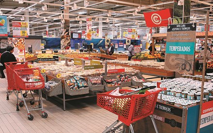 Governo estende horário de supermercados de Lisboa até às 22h