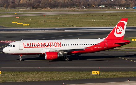 Ryanair fecha principal base da Laudamotion e corta 300 empregos