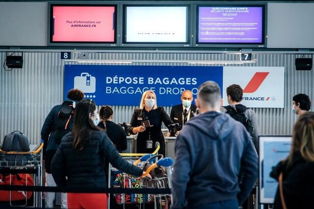 Covid-19: Teste negativo e quarentena obrigatórios para passageiros vindos do Brasil e Reino Unido 