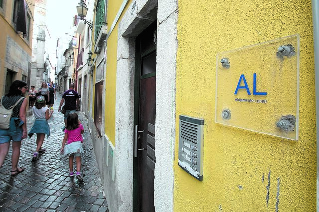 IHRU recebe 10 milhões do alojamento local para criar habitação acessível