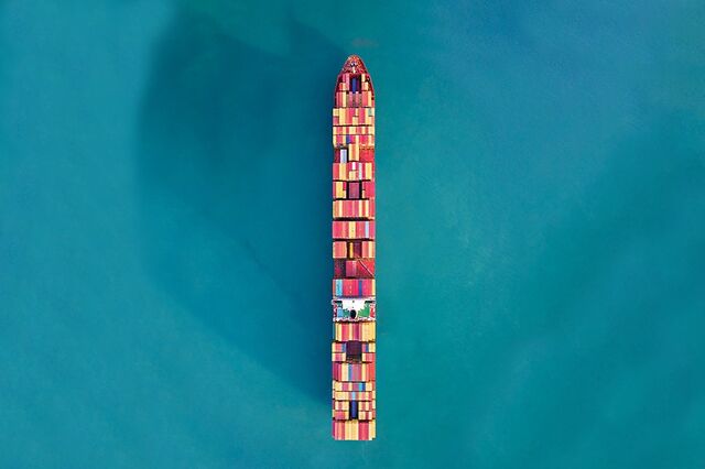 Marinha garante que não houve trasfegas de navios russos em águas nacionais