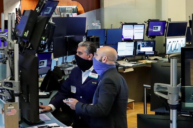 Wall Street não vê repetição de 2000 nas eleições. Dá vitória a Biden e segue em frente