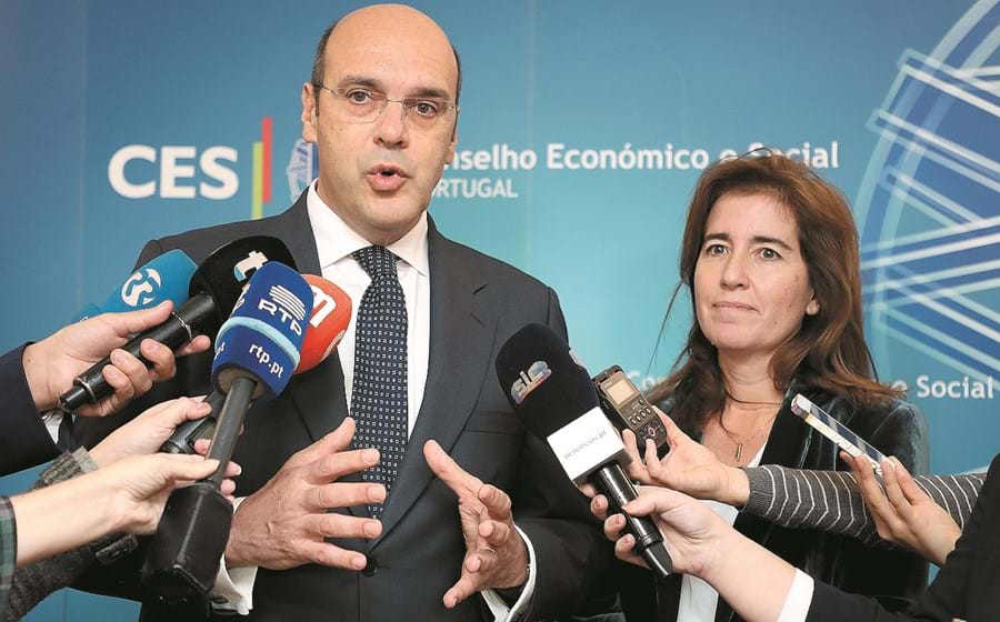 O ministro da Economia e a ministra do Trabalho têm uma longa lista de dúvidas legais para esclarecer.