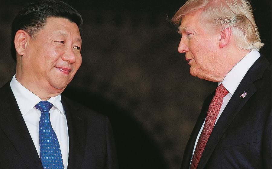 Xi Jinping e Donald Trump têm travado várias batalhas. O novo coronavírus voltou a opor os dois países.