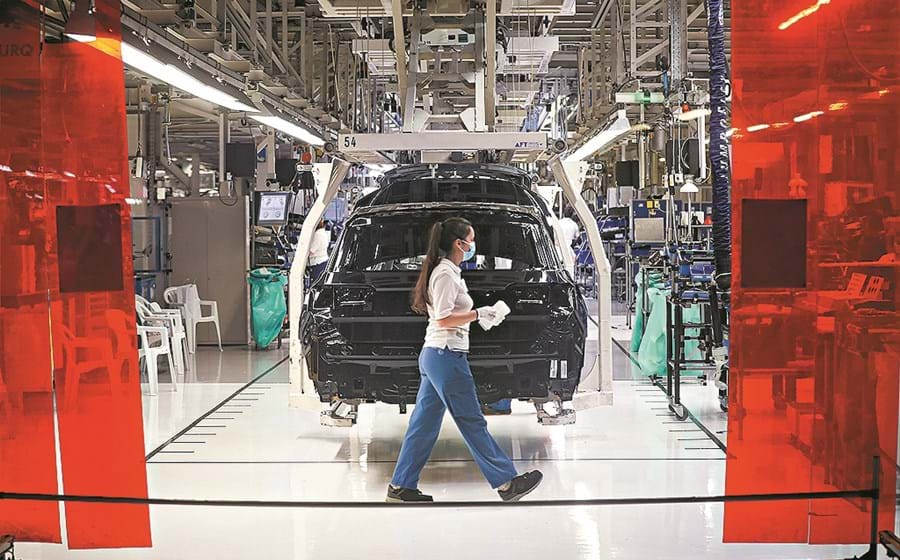 A Autoeuropa produziu 1.232 automóveis nos três dias em que laborou em abril.