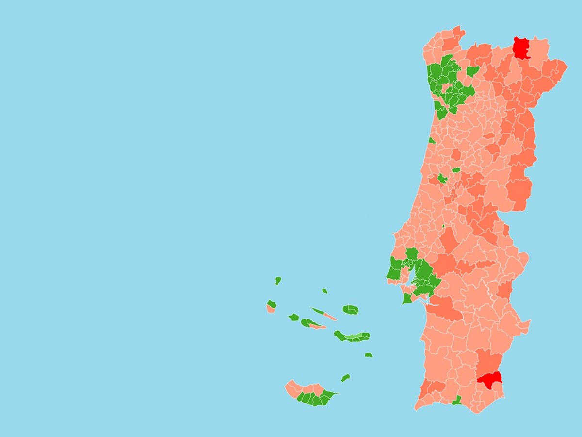 Freguesia, concelho, distrito e regiões autónomas de Portugal