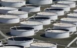 O crude armazenado tem vindo a diminuir a nível mundial.