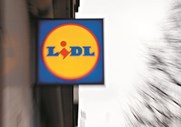 A cadeia de supermercados alemã Lidl vai apostar na mobilidade elétrica.