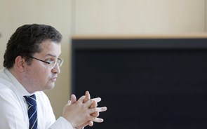 Rui Rio admite fundir sistemas de pensões do público e privado