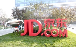 JD.com brilha na sua estreia em Hong Kong. Ações disparam 6% 