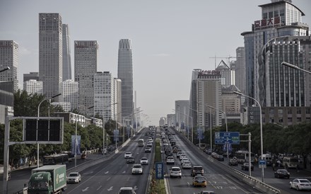 Banca chinesa pode perder 350 mil milhões de dólares com crise imobiliária 