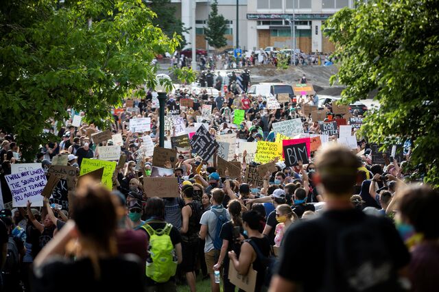 Comunidade internacional critica palavras de Trump