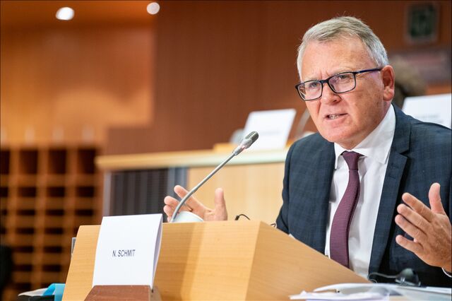 Bruxelas espera avanços nos salários mínimos e dá Portugal como exemplo
