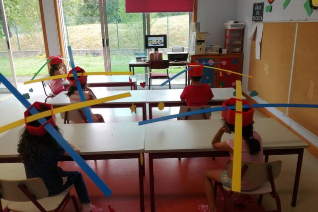 Paragrafino Pescada vê Portugal voar no mundo nas asas de um  helicóptero