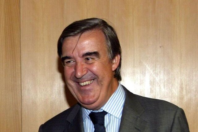 Morreu o antigo governador do Banco de Portugal José Tavares Moreira