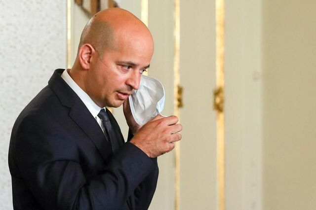 João Leão admite revisão de previsões macroeconómicas, mas não para já