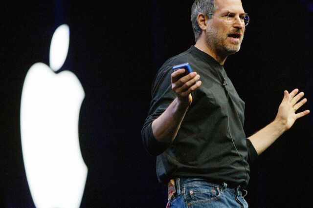 Morte de Steve Jobs interrompeu fusão entre Disney e Apple 