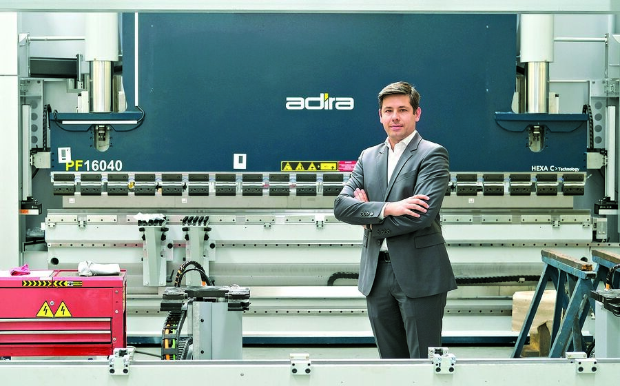 Jorge Aguiar, Adira