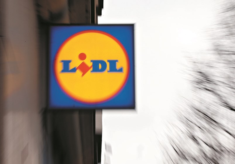 A cadeia de supermercados alemã Lidl vai apostar na mobilidade elétrica.