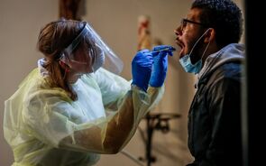 quarentenas covid testes pandemia virua