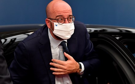 Covid-19: Charles Michel pede 'uma União de testes e vacinas' para evitar 'tragédia'