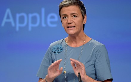 Bruxelas recorre ao Tribunal de Justiça da UE contra decisão que anula multa à Apple