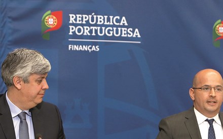 Resolução bancária não é independente, diz TdC