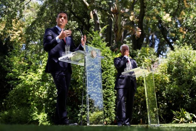  Costa e Sánchez elogiam proposta para retoma da UE sem cheques em branco nem troikas