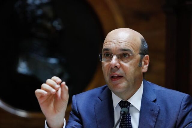Siza Vieira: Ajuda europeia serve para 'investir no país que queremos ser no final da década'