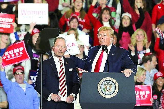 Trump substitui diretor da campanha a menos de quatro meses das eleições