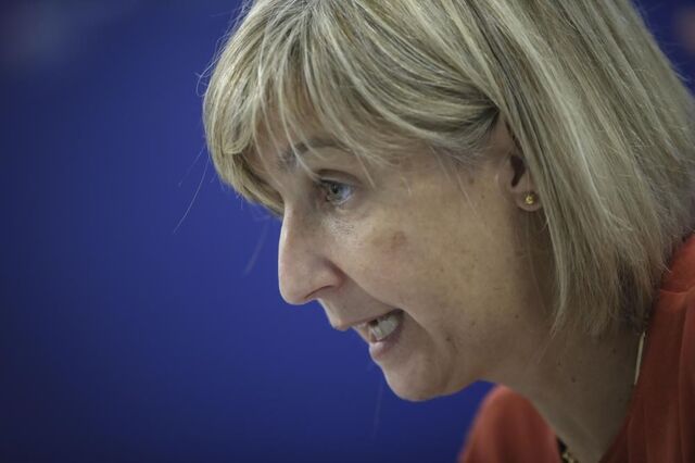 Doentes não-covid vão ser encaminhados para setores privado e social