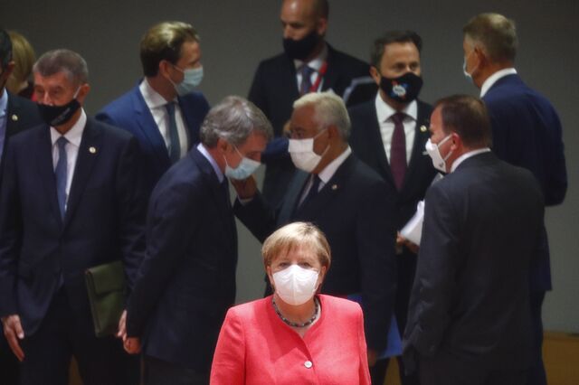 Primeiro dia da cimeira europeia concluído. Reunião retomada no sábado de manhã 