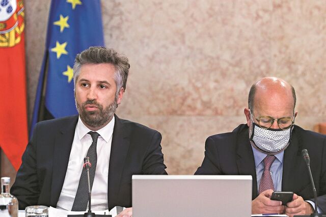 Montijo: Governo volta a desafiar PSD a alterar lei