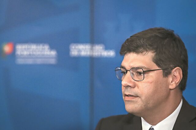 Portugal em contactos para produzir vacinas contra a covid-19 e dispositivos médicos 