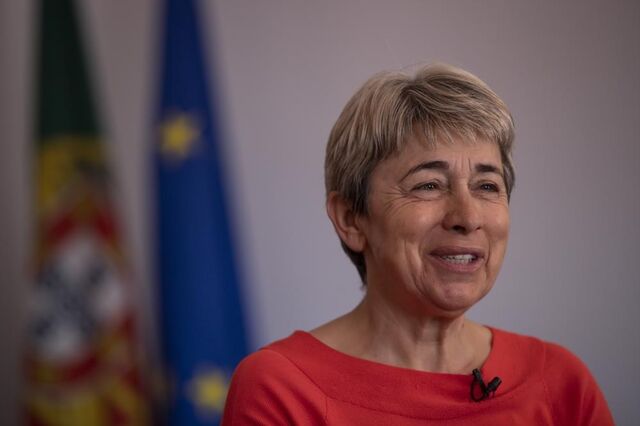 Governo estima que 60% dos emigrantes venham a Portugal nas férias