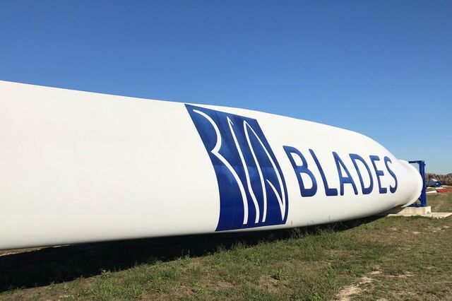 Fábrica Ria Blades investe 5,2 milhões e cria mais 41 postos de trabalho em Vagos