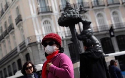 Funcionários públicos espanhóis podem optar por três dias em teletrabalho sem perder direitos