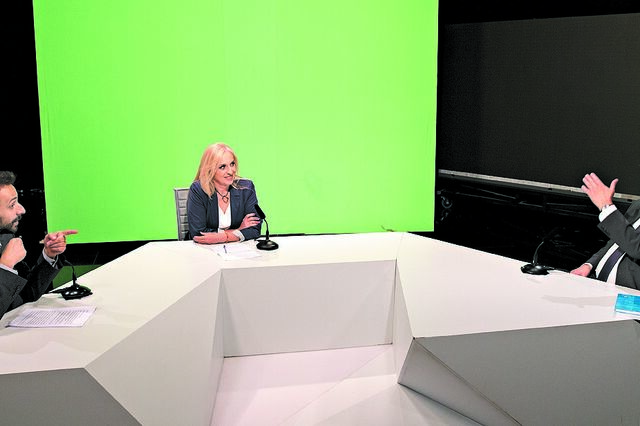 “Temos todo o sistema bancário dependente de um país exterior”