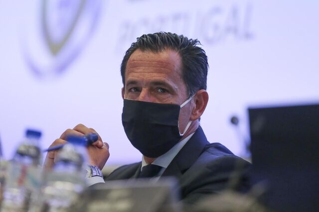 Presidente da Liga quer 'futebol profissional 100% vacinado' no verão