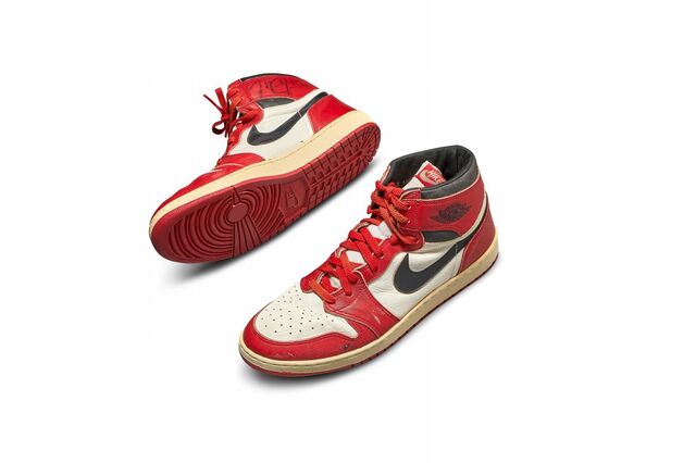 Michael Jordan bate mais um recorde: Air Jordan 1 vendidos por 615 mil dólares